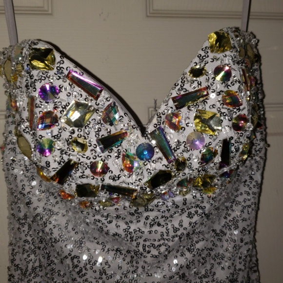 Formal - Picture 4 of 7